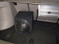   JBL GT5-10  Land Rover Freelander